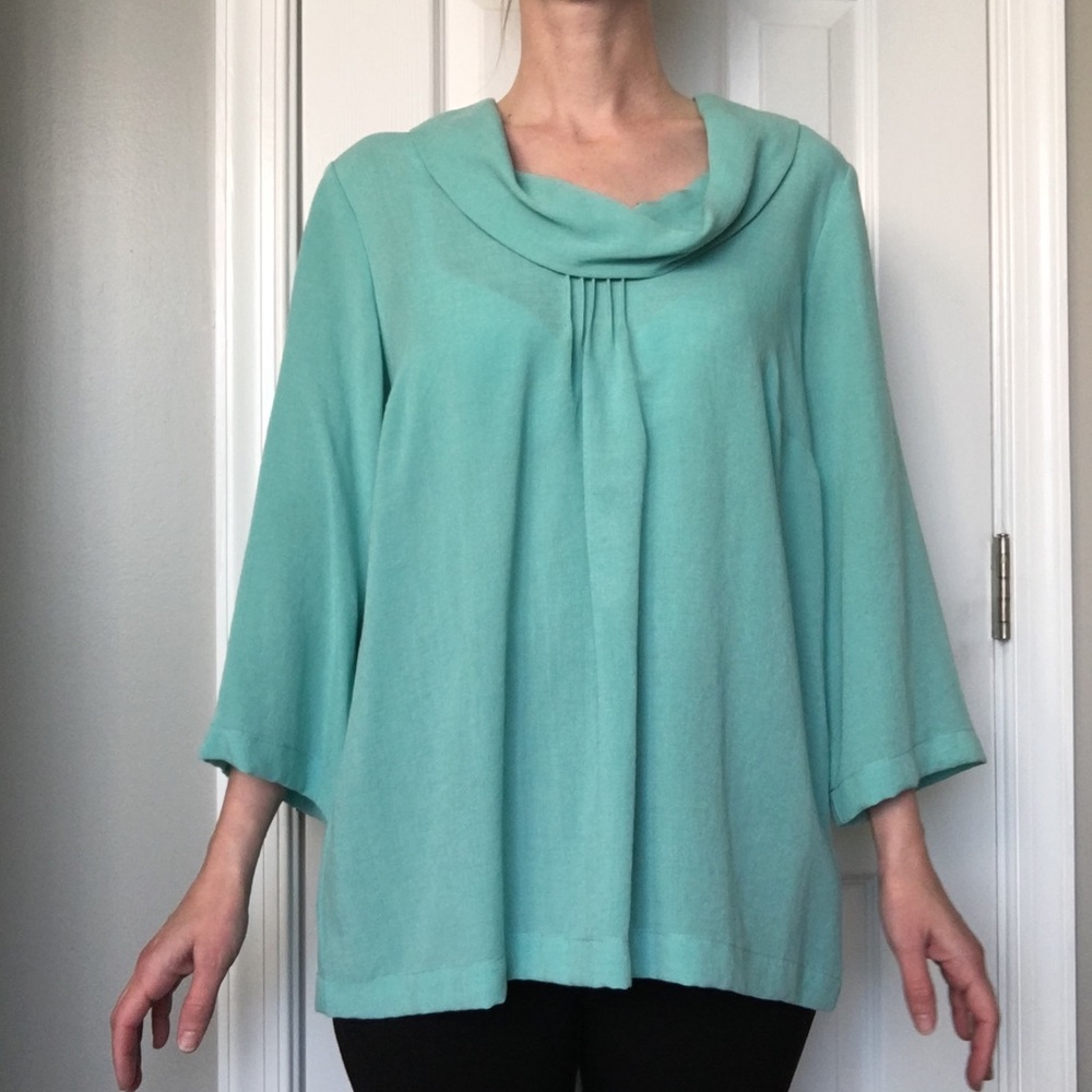 Fridaze 100% linen cowl neck top